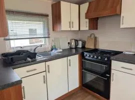 Seashell Cove - 2 bedrooms sleeps 6