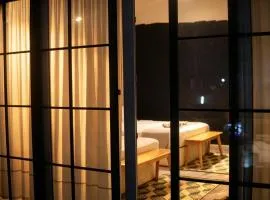 Luna & Loft - Urban Stay Old Town Bangkok