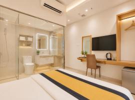 S79 Son Mi Hotel District 10، فندق في مدينة هوشي منه
