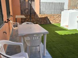 Casa vacanze S Apposentu - Posada - centrale, hotel u gradu 'Posada'