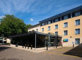 Holiday Inn Express Bath by IHG, ξενοδοχείο στο Μπαθ