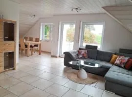 Ferien-Monteurwohnung am Hennenberg