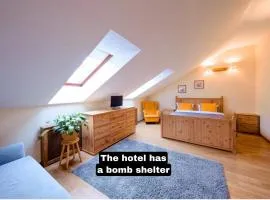 Khreschatyk Suites