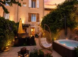 Spa privatif et séjour tout inclus pour 6 proche du Canal du Midi - Maison de charme