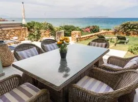 Sea View Beachfront Villa Peri