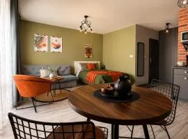 Roztocka studio, free parking, 1 tram to the city & PGE National Stadion, AC by Cosmo Spirit