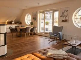 2 Schlafzimmer, Offene Küche, Balkon und Terrasse - moderne 90qm in ruhiger, zentraler Lage - nur 500m bis zum Strand