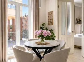 Stylish air-conditioned Klaipeda Flat, Near Dane River