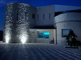 Bender House
