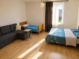 Tuz House R7
