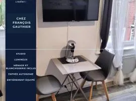 Chez François Gauthier, appartement 17m²