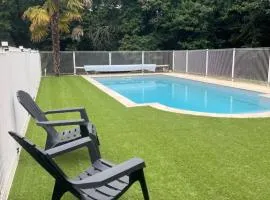 Gîte des Combes Blanches avec piscine et jacuzzi