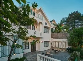 Casa Villa - charming symphony in Dalat center