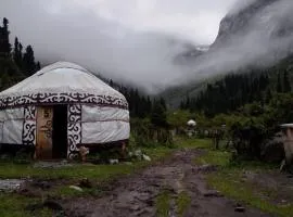 Sirota Bulak Say Yurt camp