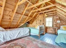 Spacious Seaside Farmhouse Retreat – Sleeps 16