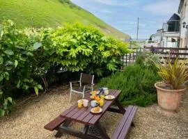 Glan Garan Cwm Tydu