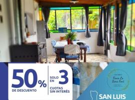 Casa de campo boutique a 18 minutos de Merlo, hotel u gradu Kortaderas