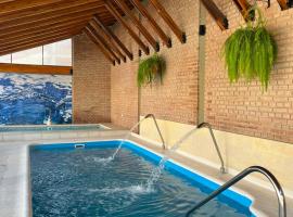 Riviera Hotel & Spa, hotel i Villa Carlos Paz