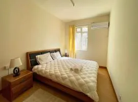 Beach Walk Apartment with Private Garden & Wifi