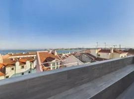 2BR Terrace with Tagus View - Air-Conditioned | By Airnest
