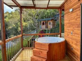 Cabaña panoramica con domo y jacuzzi Santa Elena