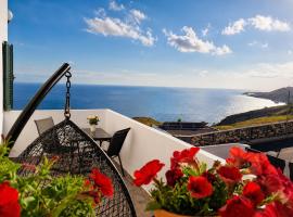Villa-Kasia Ocean View Studios, hotell i Caniço