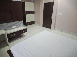 Amar Sweets and Resort, hotel em Una