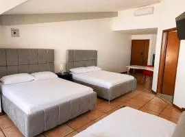 Bowra Suite Nina, Zona Consulado ORQ 8