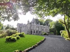 Wellwood Manor