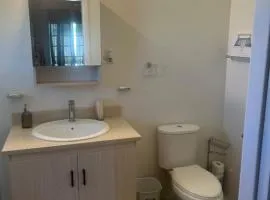 Pleasant 1 bed room