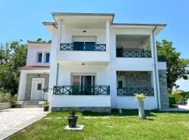 Villa Lesol