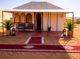 Merzouga sud-est luxury camp โรงแรมในเมอร์ซูกา
