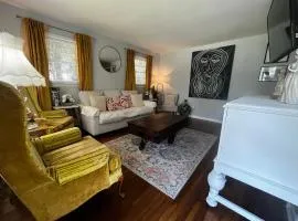 Stylish 3BR 4 Qeen Beds FREE Travel Gas Card