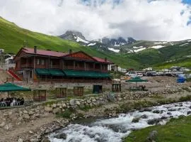 Demirkapı Otel