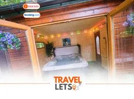 3 Bedroom Cabin By Travel Lets Short Term Rental Agency Kerrykeel with Hot Tub