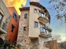 Lof 46 Urban Living, hotell i Santeagueda