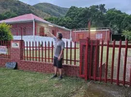 Blessed home by the Mountain surrounded macadamia