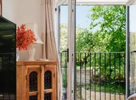 Beautiful 3 Bedroom Coach House in Oxfordshire