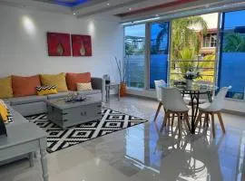 Villa SONJASAA Cozy apt 2 Bed-AC-Hot Water-Wifi-Pool-Bar-Baní 208