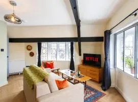Chester Apartment with Nice Outdoor Views