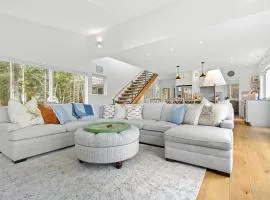 Quiet, modern, dog-friendly home with ocean views, private trails & firepit