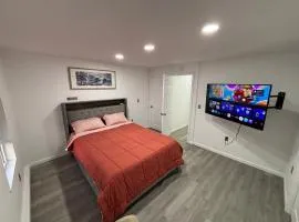 Elegant Comfortable Escape with Fast WiFi