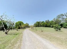 Fortuna Bushland Retreat 20 min from Noosaville
