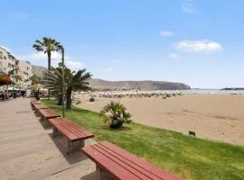 2-bedroom Exclusive Los Cristianos