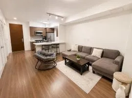 Glendale Luxe Stays - Downtown
