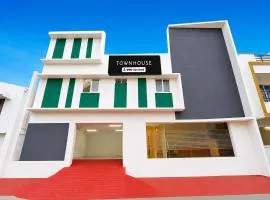 Super Townhouse Erode Bus Terminal Formerly Everest Viji Residency