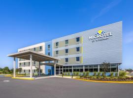 레호보스비치에 위치한 호텔 Microtel Inn & Suites by Wyndham Rehoboth Beach