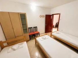 Family Holiday House Sutomore
