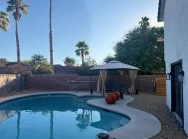 4 bedroom Luxuriously Furnished Modern Mansion With Pool, Spa, and Patio
