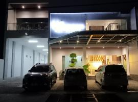 NH Residence Yogyakarta โรงแรมในNgabean